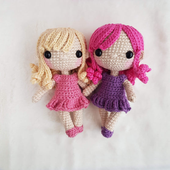 

Les Soeurs Ada et Kat
1