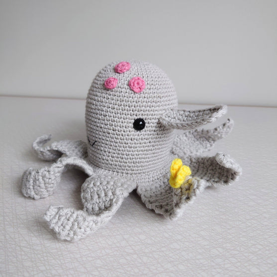 

Dee the Dumbo Octopus
2