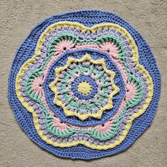 

Mini Mandala - Rug
3