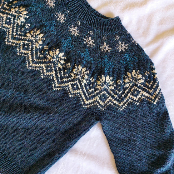 

Winter Dreams - Sweater
4