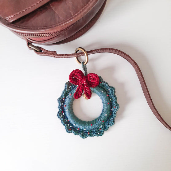 

Christmas Wreath - Bag Charm
1