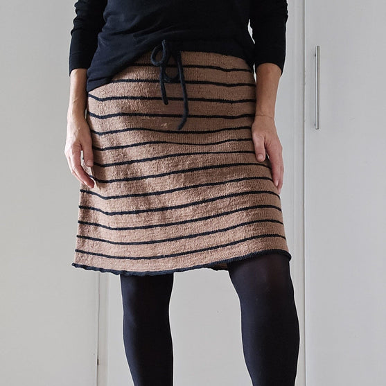

Enkelt og kort - Skirt
1
