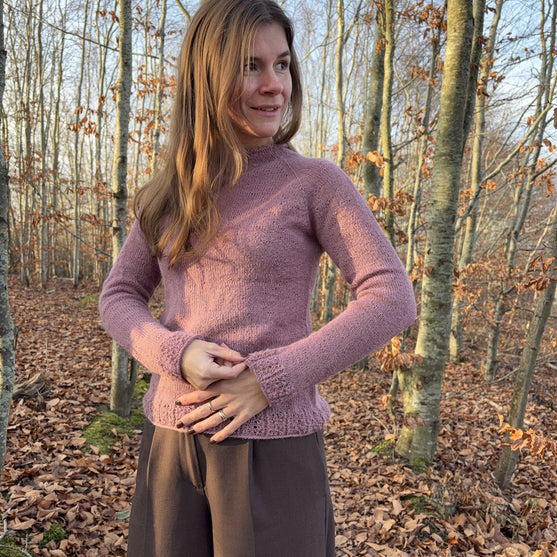

Falling Leaves - Sweater
1