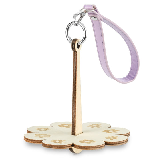 

Wrist Yarn Holder - Hobbii
2