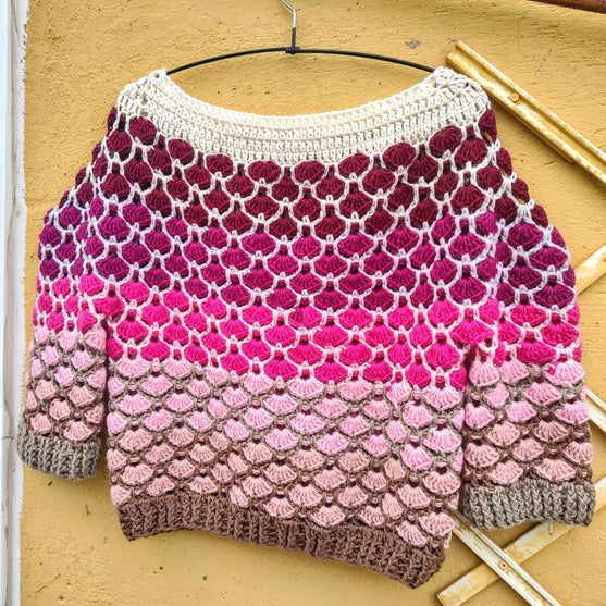 

Heartfelt - Sweater
9