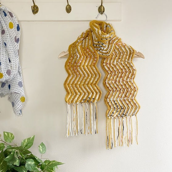 

Ziggy - Scarf
1