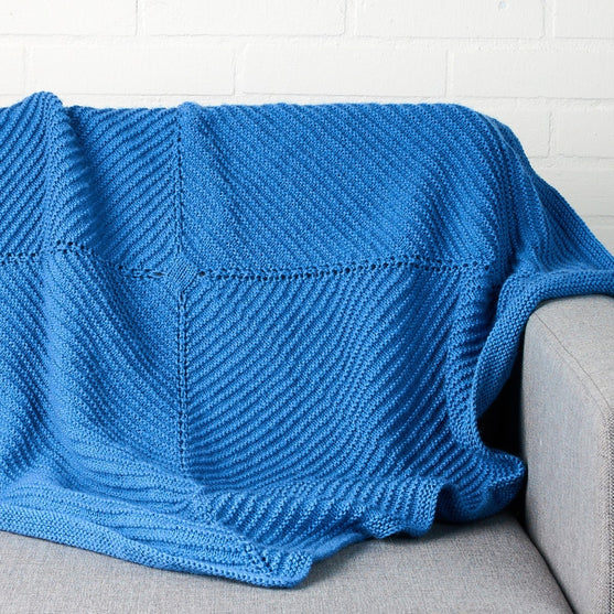 

Clover Baby Blanket
4
