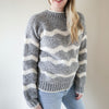 

Waves - Sweater
4