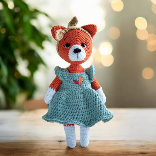 Mia the Fox