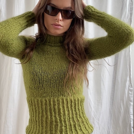 

Paris - Light Sweater
2
