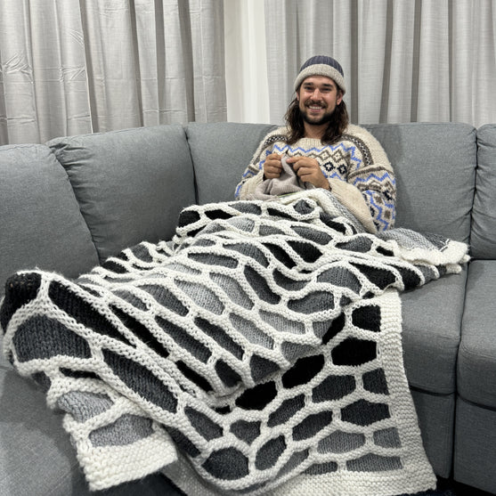 

The Faded Mosaic Blanket
1