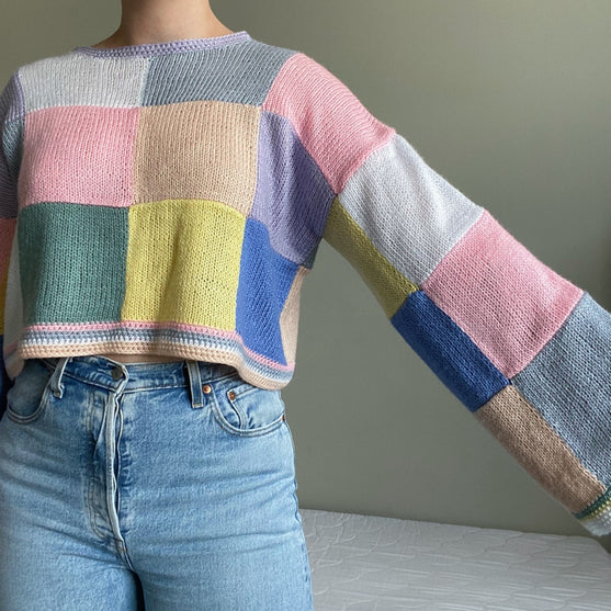 

Iris - Sweater
2