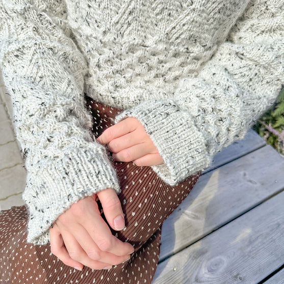 

Slate - Sweater
4