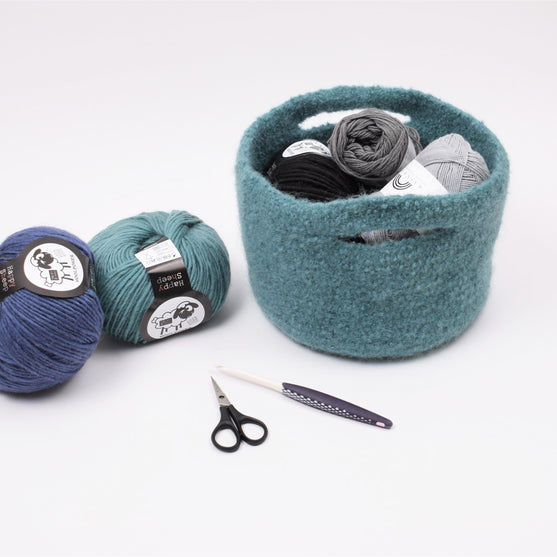 

Fulled yarn bag
2