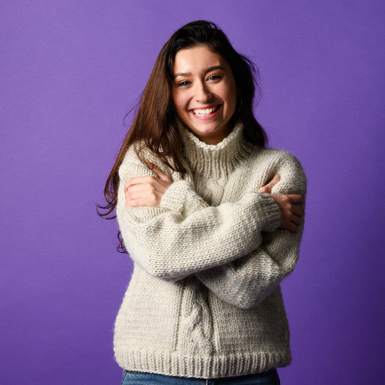 

Ulla - Sweater with cable
2