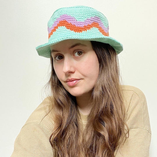 Wavy - Bucket Hat