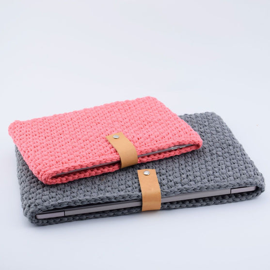 

Crocheted iPad Sleeve
2