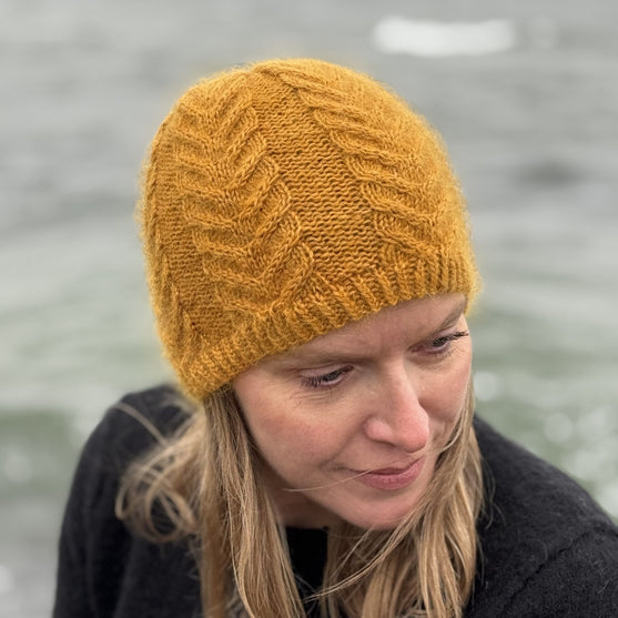 

Buttercup Breeze - Hat
1