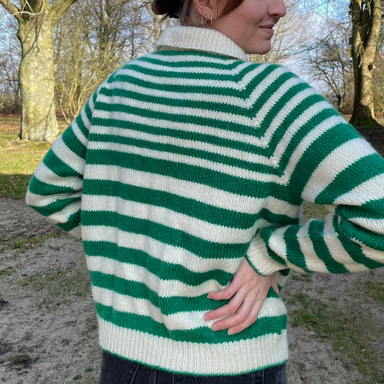 

Easy Polo Cardigan
2