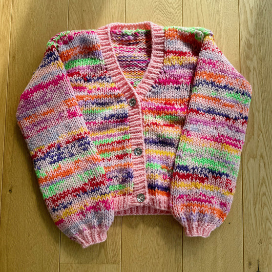 

Evie - Cardigan
3