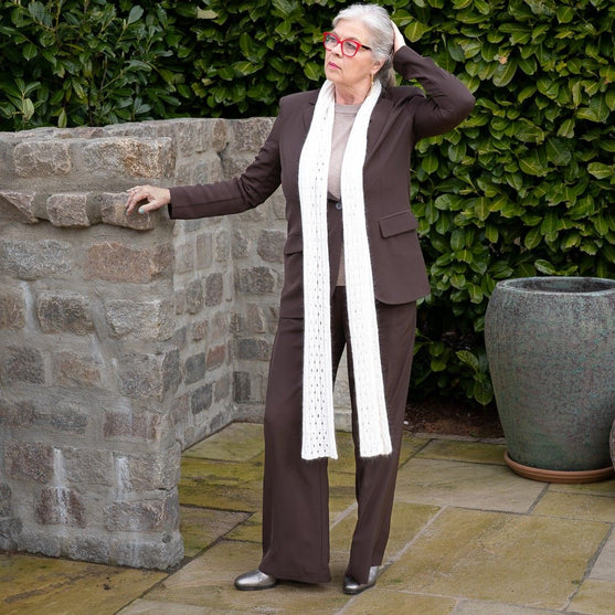 

Air Bubbles – Scarf
5