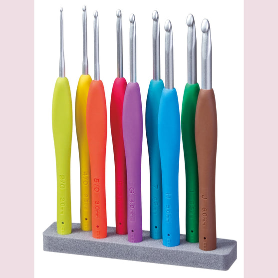 

Amour Crochet Hook Set - 9 sizes - Clover
2