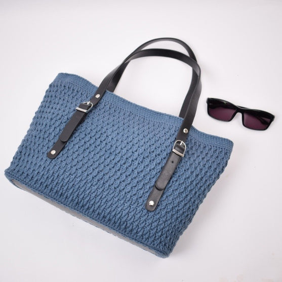 

Ripple Purse
1