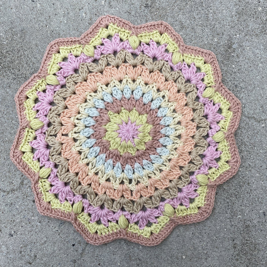 Dahlia Mandala
