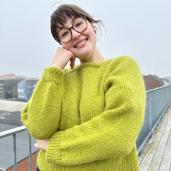 

Bobbie - Sweater
5