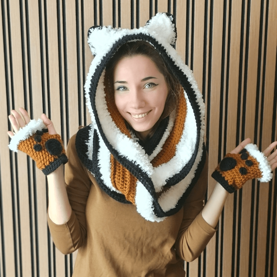 WereFox - Scarf and Hand Warmers