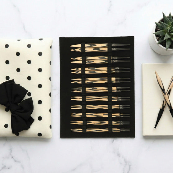 

Chérie - Set d’aiguilles circulaires interchangeables - KnitPro
4