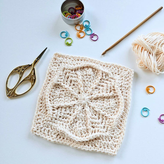 

Compass Rose - Ouest - Carré Granny
1