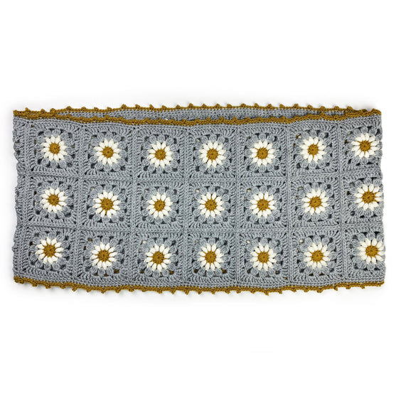 

Daisy - Infinity Scarf
4