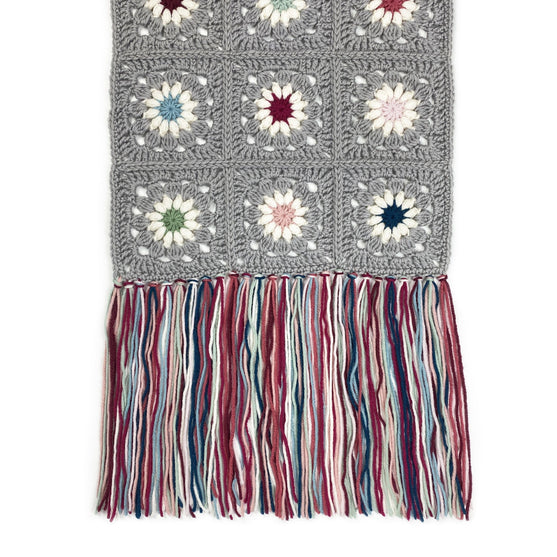 

Dahlia - Scarf
6
