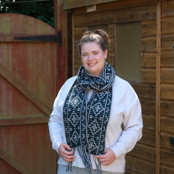 

Ancient Ruin - Scarf
1