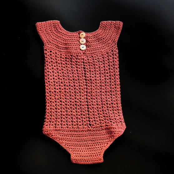 

Crissy - Romper
4