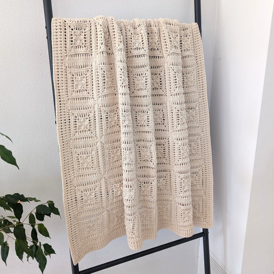 Soft Breeze - Blanket