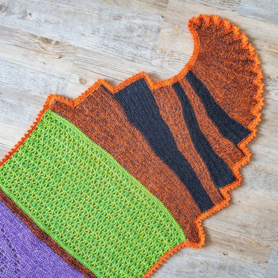 

Hocus Pocus - Shawl
6