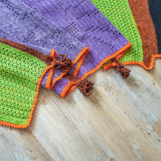 

Hocus Pocus - Shawl
5