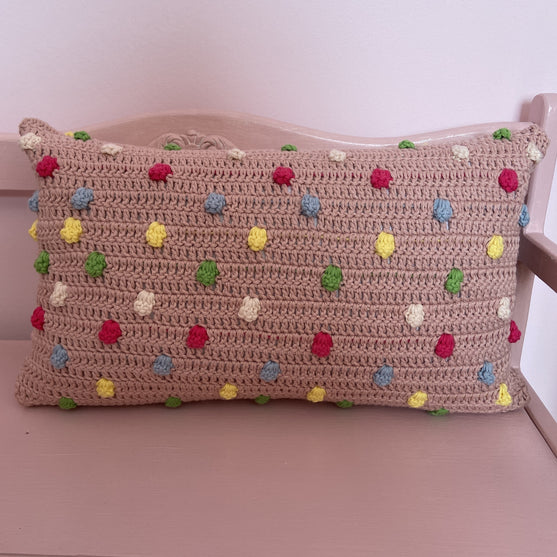 

Polka - Pillow
2