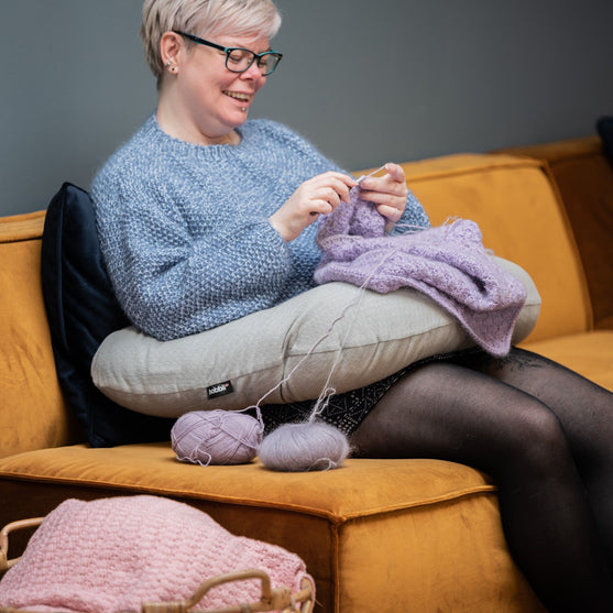 

Crochet Pillow Deluxe - Hobbii
8