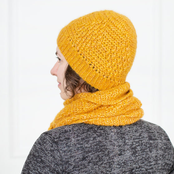 

Beehive - Écharpe et bonnet
4