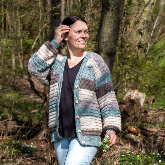 

Comfy Stripie Cardi - Cardigan
2
