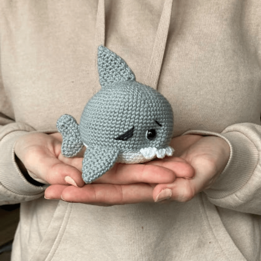 Tommy the little shark