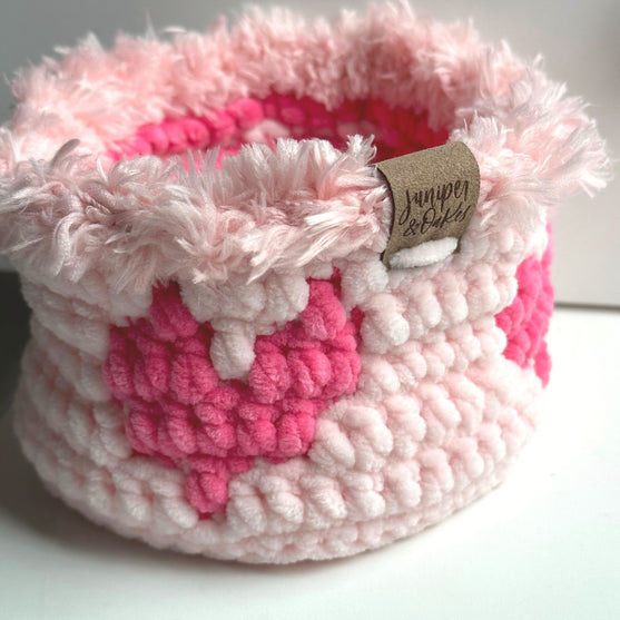 

Mosaic Hearts - Basket
1