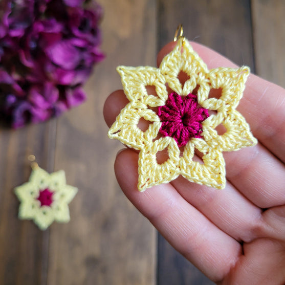 

June Bloom - Earrings
5