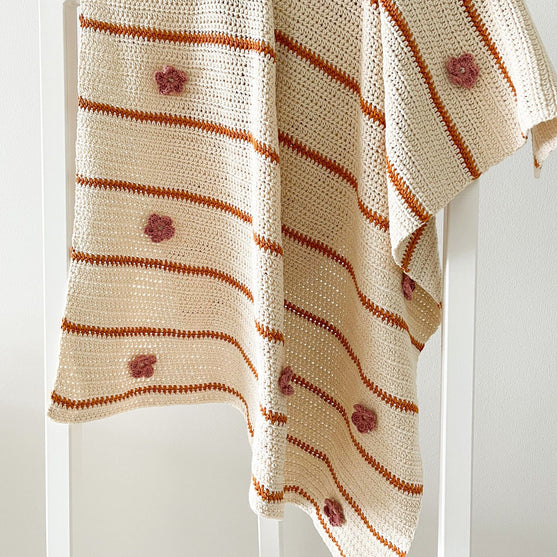 

Flower Bud - Blanket
1