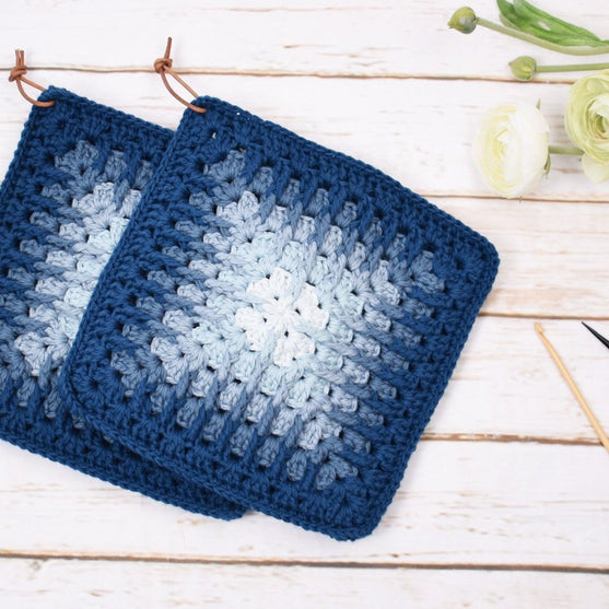 

Granny Grooves - Mix - Potholders
3