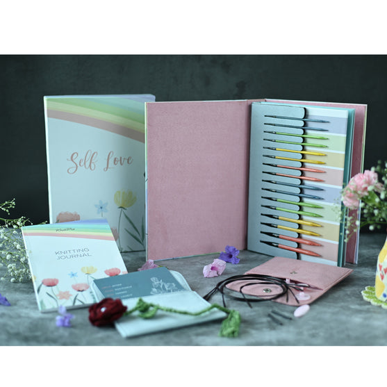 

Self Love - Set d'aiguilles circulaires interchangeables - KnitPro
6