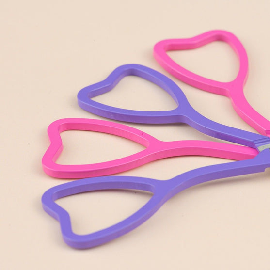 

Scissors - Heart - Hobbii
3